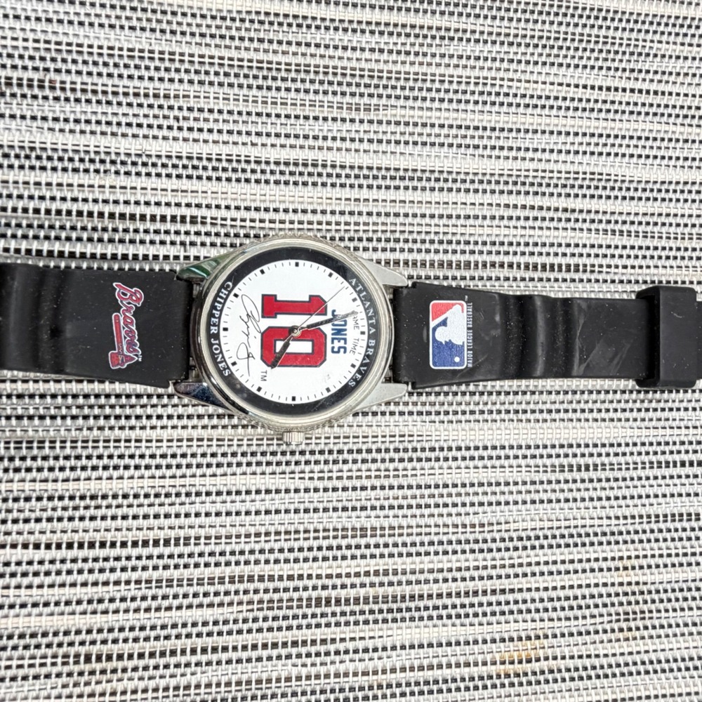 Vintage Chipper Jones Atlanta Braves Watch 2004 Game Time MLB Black Rubber Strap